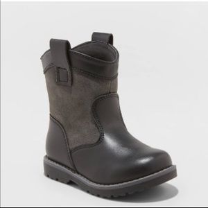 NWT western style boots